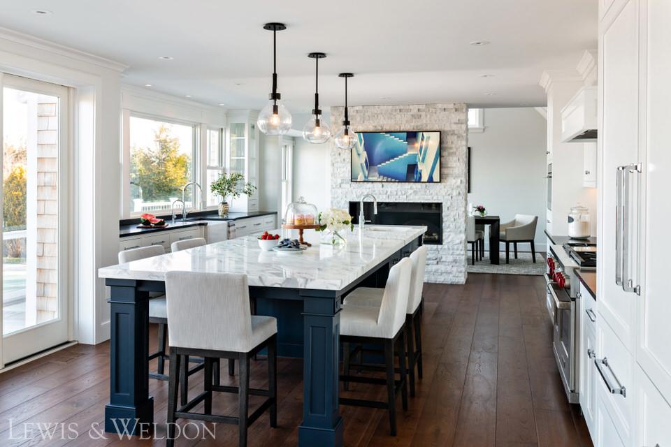 Transitional Kitchen