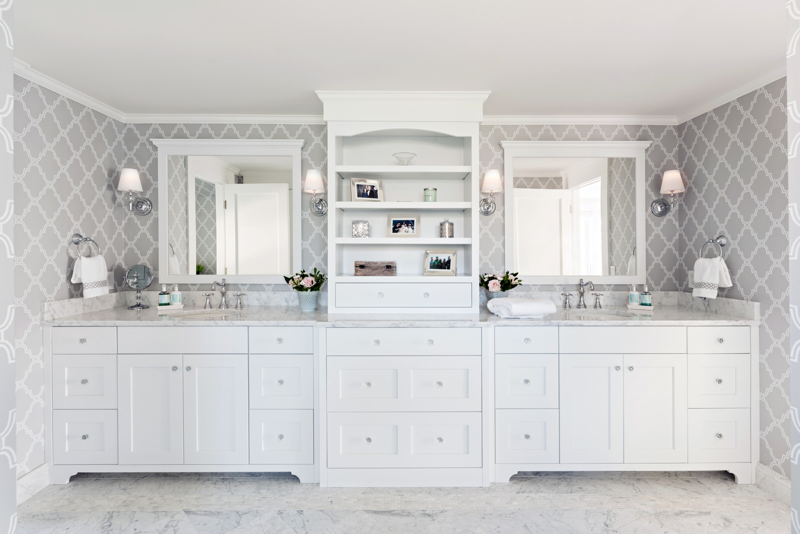 10 Stunning Ways to Elevate Your Bathroom Remodel Design