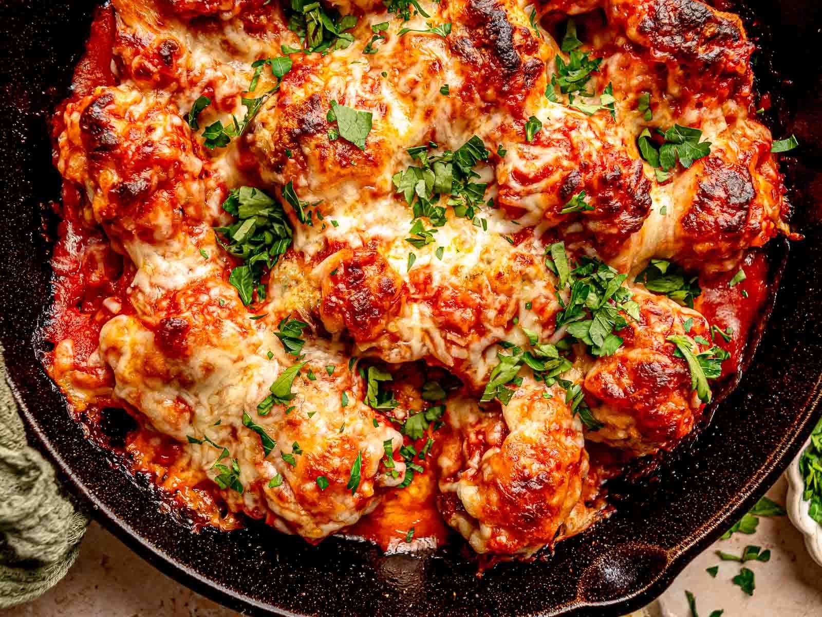 baked-chicken-parmesan-meatballs-7